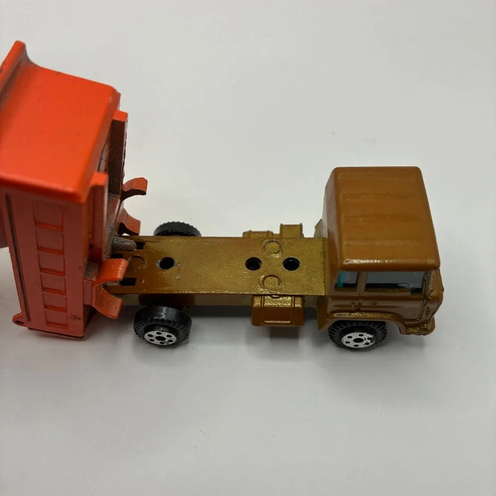 Yatming vintage diecast